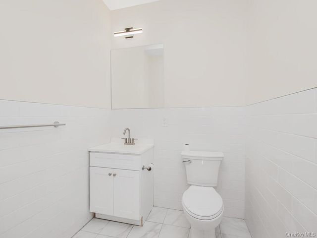 409 Warburton Avenue 5A, Yonkers, NY 10701