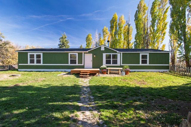 1813 S Lyons Rd, Airway Heights, WA 99001 property photo