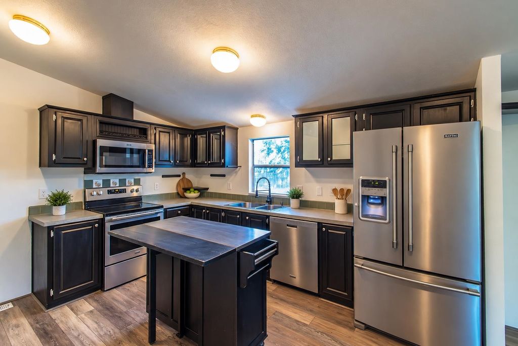 1813 S Lyons Rd, Airway Heights, WA 99001 photo 4