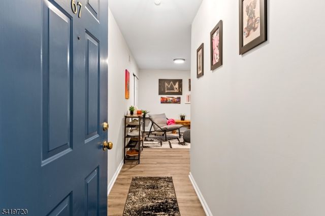 67 Brookside Ln, Mount Arlington Boro, NJ 07856