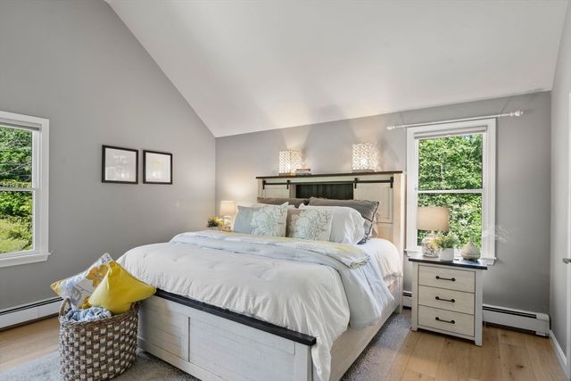 103 Cranberry Dr, Halifax, MA 02338