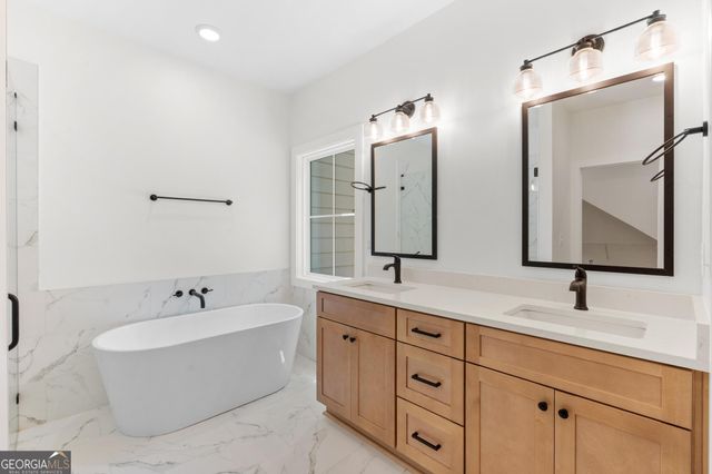 502 Martin Mill Road, Moreland, GA 30259