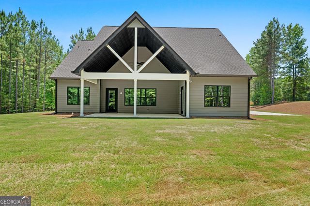 502 Martin Mill Road, Moreland, GA 30259