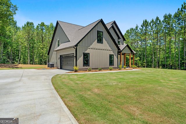 502 Martin Mill Road, Moreland, GA 30259