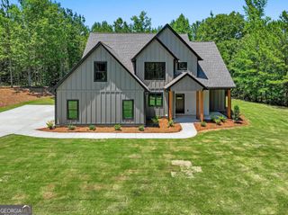 502 Martin Mill Road, Moreland, GA 30259
