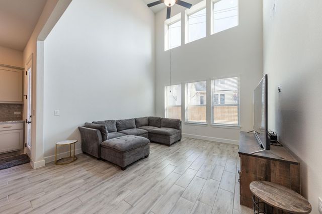 2812 Sebring CIR, Austin, TX 78747