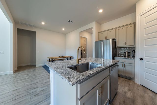 2812 Sebring CIR, Austin, TX 78747