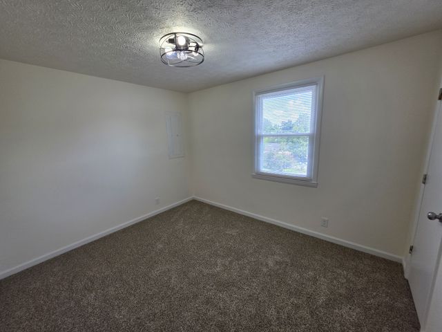 612 Ashmont Ct, Nashville, TN 37211