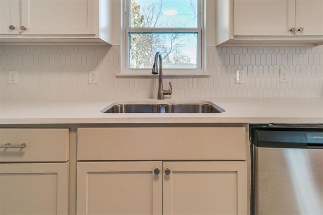 3209 Cashion Place, Oklahoma City, OK 73112