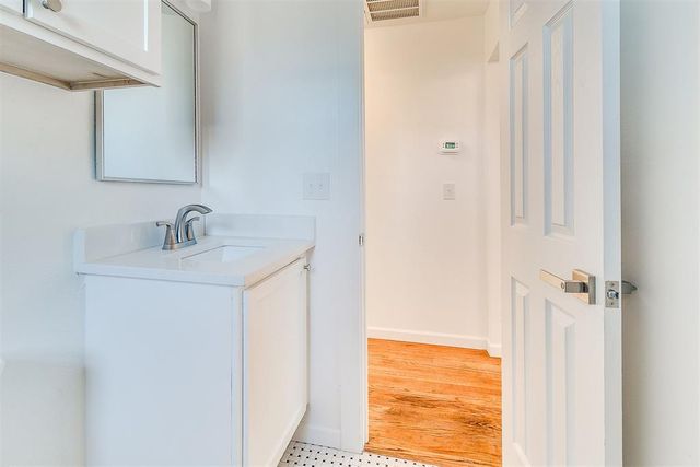 3209 Cashion Place, Oklahoma City, OK 73112