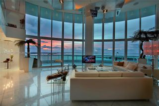 1643 Brickell Ave 2902, Miami, FL 33129