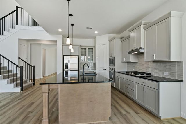 351 Afton June Drive, Rosenberg, TX 77471