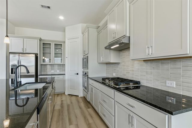 351 Afton June Drive, Rosenberg, TX 77471