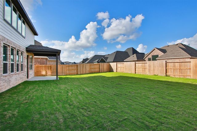 351 Afton June Drive, Rosenberg, TX 77471