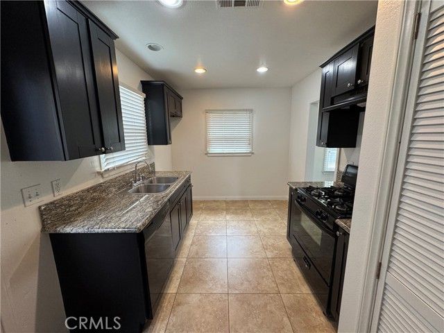 863 N Workman Street, San Fernando, CA 91340