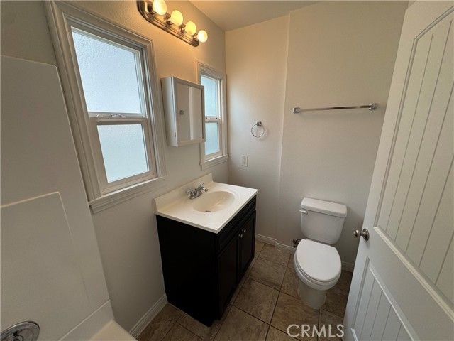 863 N Workman Street, San Fernando, CA 91340