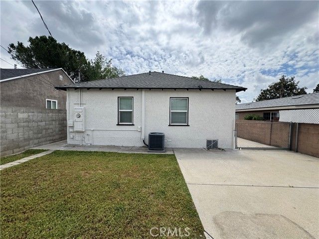 863 N Workman Street, San Fernando, CA 91340