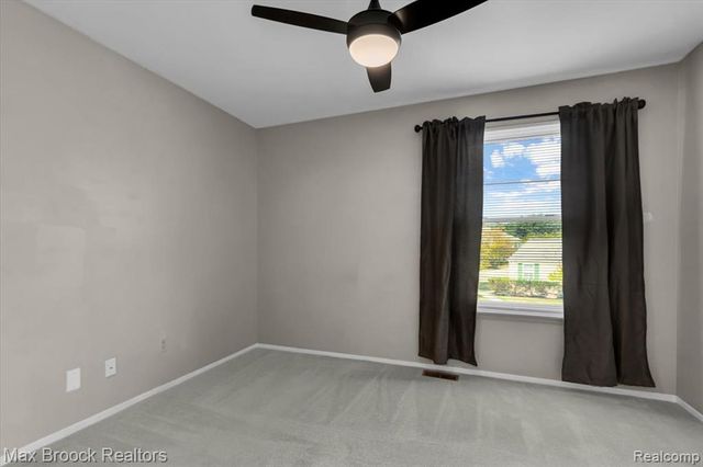 273 Inlet Court, Walled Lake, MI 48390