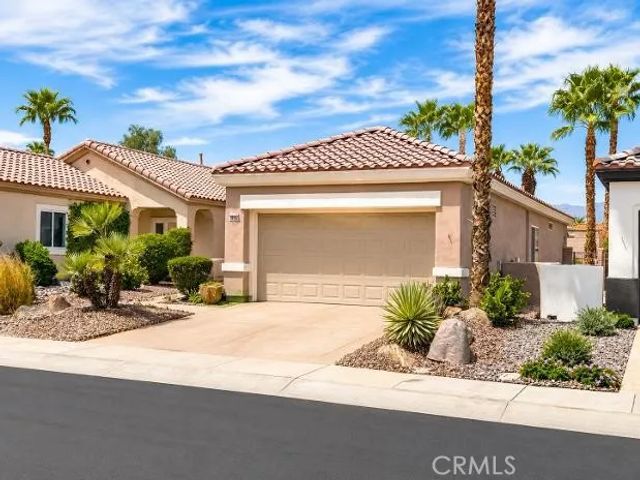 78582 Hampshire, Palm Desert, CA 92211