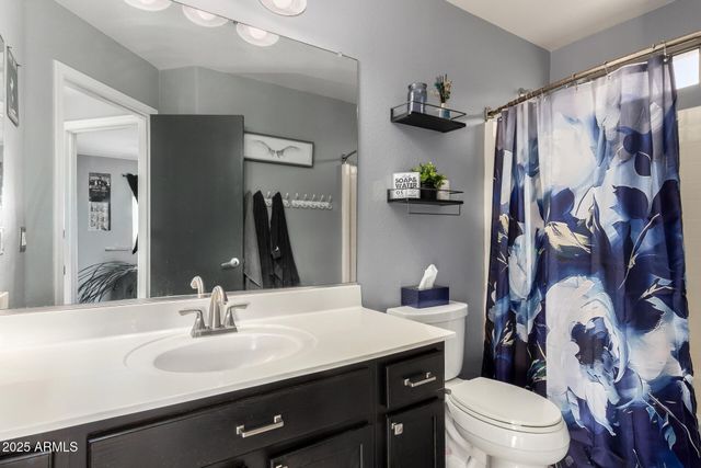 40725 N CAPITAL Court, Anthem, AZ 85086