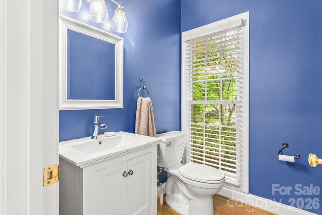 4415 Everclear Court, Charlotte, NC 28216