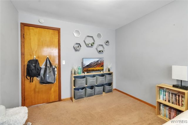 34 Broadway Street, Oakfield, NY 14125