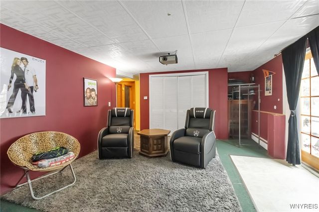 34 Broadway Street, Oakfield, NY 14125