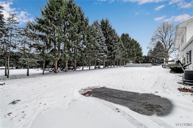 34 Broadway Street, Oakfield, NY 14125