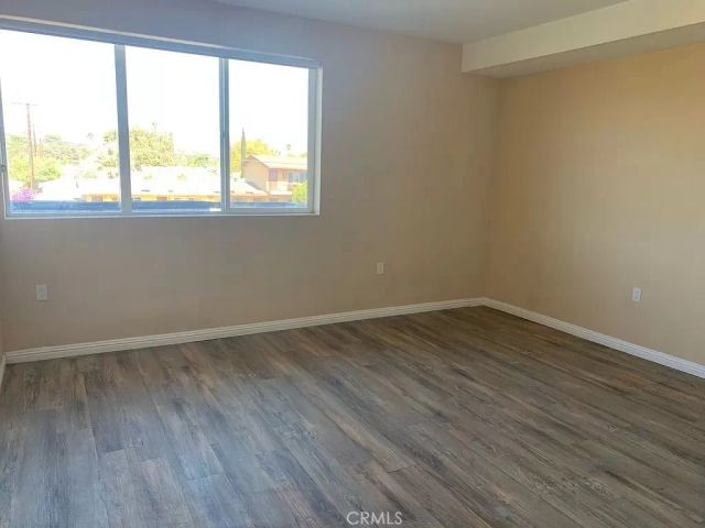 11442 Victory 403, North Hollywood, CA 91606