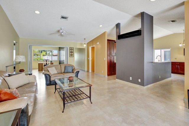 1541 SW 102nd Terrace, Davie, FL 33324