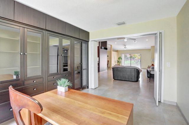 1541 SW 102nd Terrace, Davie, FL 33324