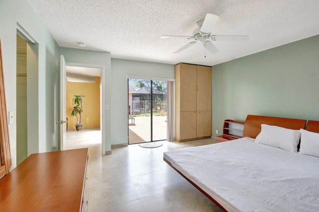 1541 SW 102nd Terrace, Davie, FL 33324