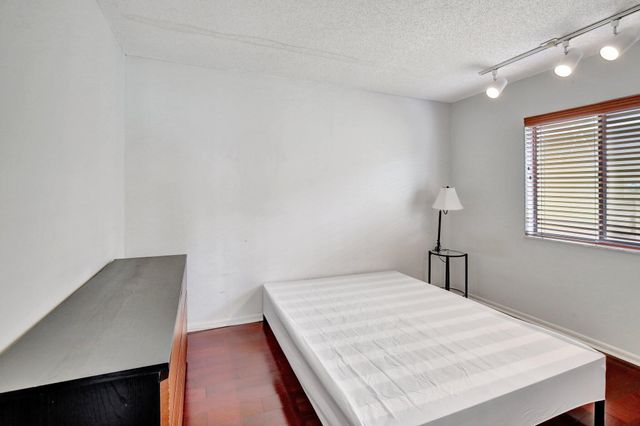 1541 SW 102nd Terrace, Davie, FL 33324