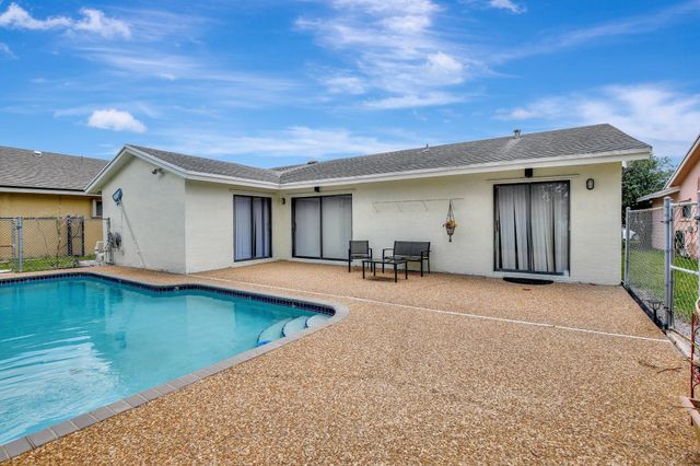 1541 SW 102nd Terrace, Davie, FL 33324