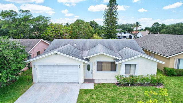 1541 SW 102nd Terrace, Davie, FL 33324