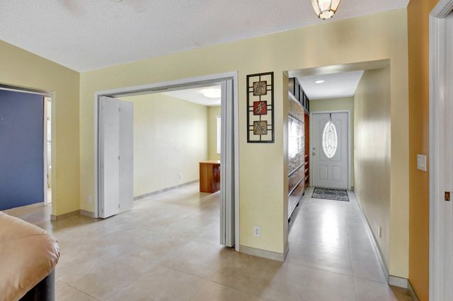 1541 SW 102nd Terrace, Davie, FL 33324