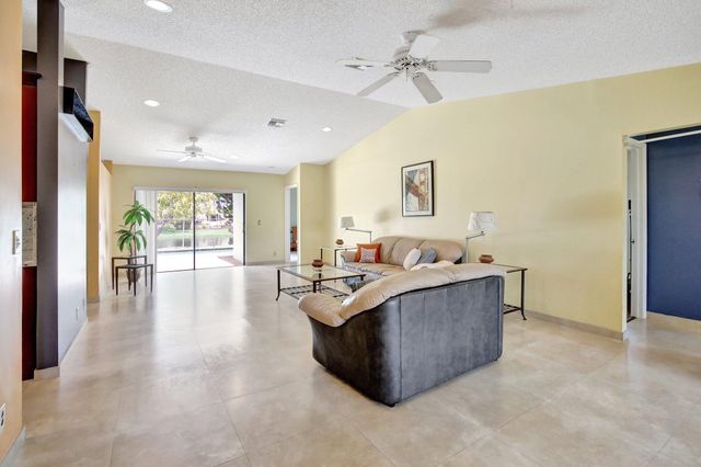 1541 SW 102nd Terrace, Davie, FL 33324