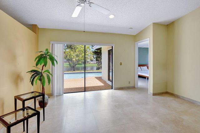 1541 SW 102nd Terrace, Davie, FL 33324