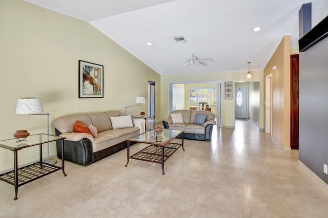 1541 SW 102nd Terrace, Davie, FL 33324