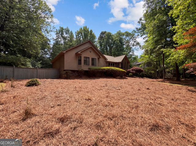 4958 Scotts Creek Trail, Peachtree Cor, GA 30096