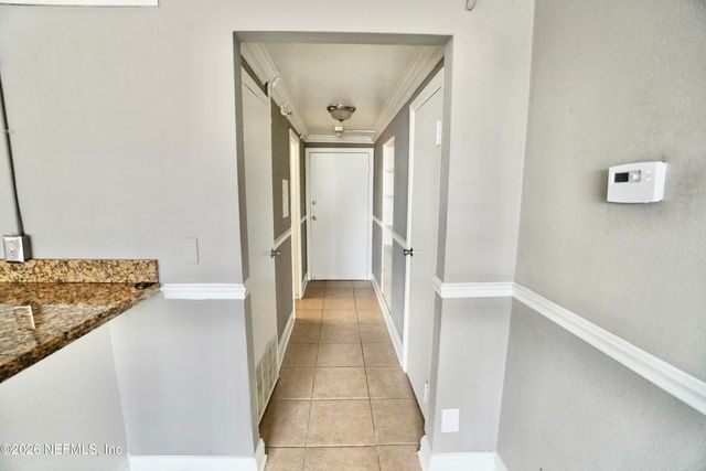 311 W ASHLEY Street 812, Jacksonville, FL 32202