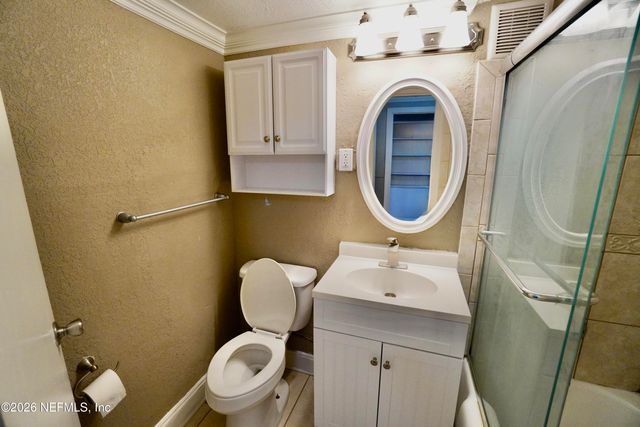 311 W ASHLEY Street 812, Jacksonville, FL 32202
