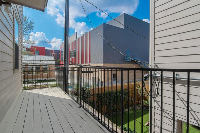1414 Crocker Street, Houston, TX 77019