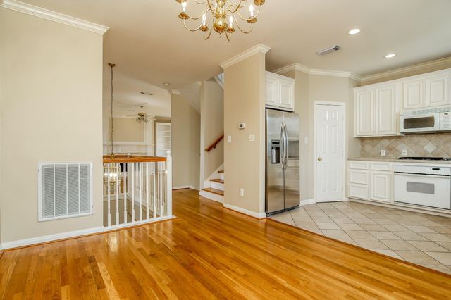 1414 Crocker Street, Houston, TX 77019
