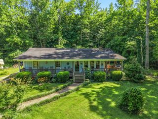 1611 Harpeth Xing, Ashland City, TN 37015