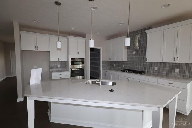 9219 Bottega Drive S, Washington Twp, OH 45458