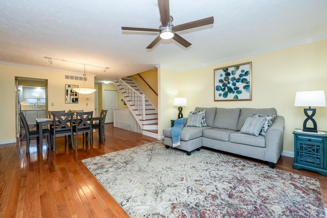 2513 Bristol Terrace, St. Joseph Twp, MI 49085