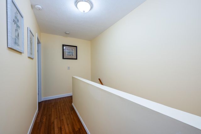 2513 Bristol Terrace, St. Joseph Twp, MI 49085