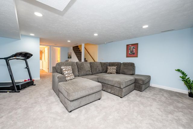 2513 Bristol Terrace, St. Joseph Twp, MI 49085