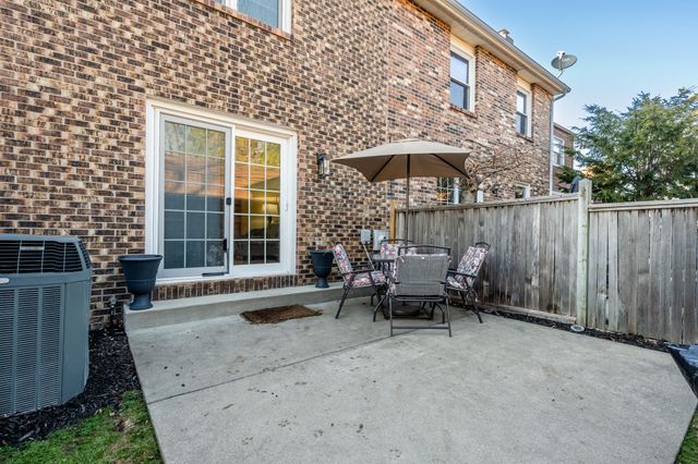 2513 Bristol Terrace, St. Joseph Twp, MI 49085